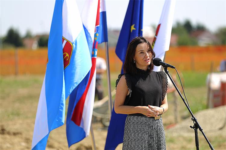 Slika /slike/Priopcenja/01-240 (29).jpg